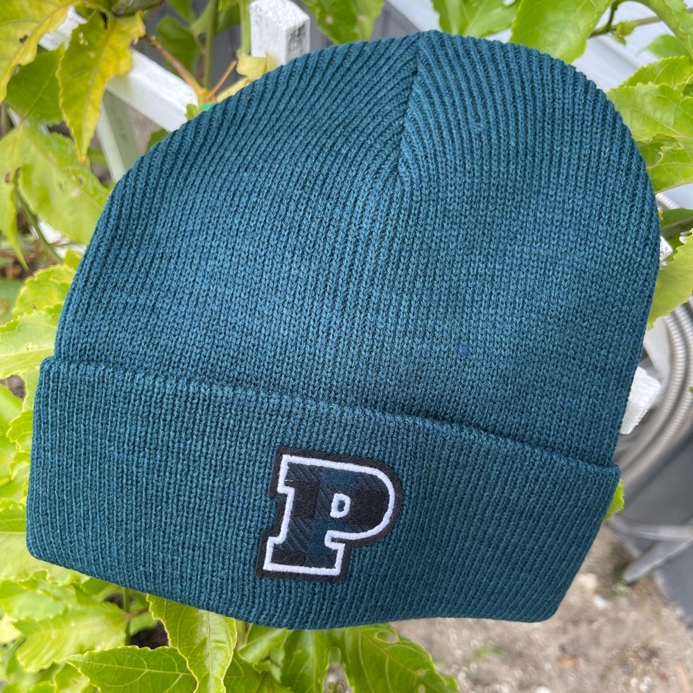 PINK VS Rib Knit Beanie In Black Ivy P Logo Graphic - Picture 4 of 12